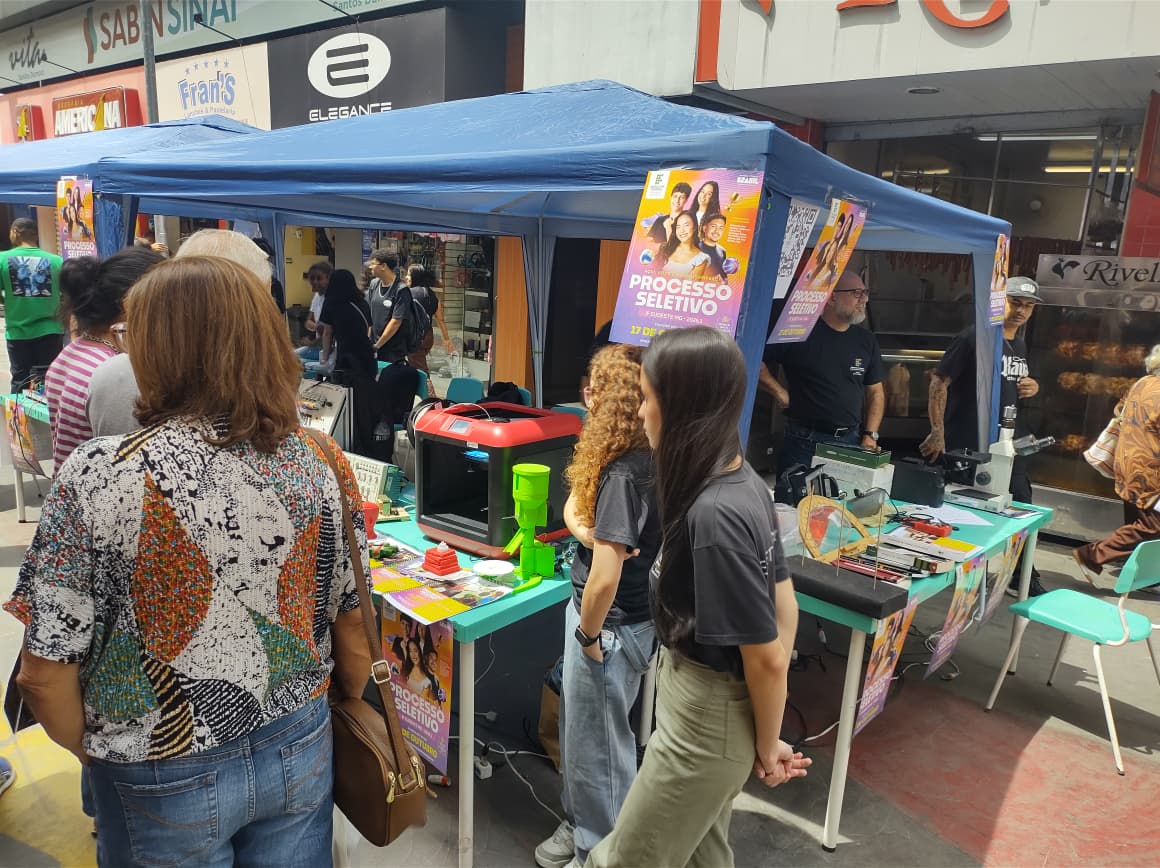 IF Sudeste MG realiza mostra de cursos no Calçadão em Santos Dumont
